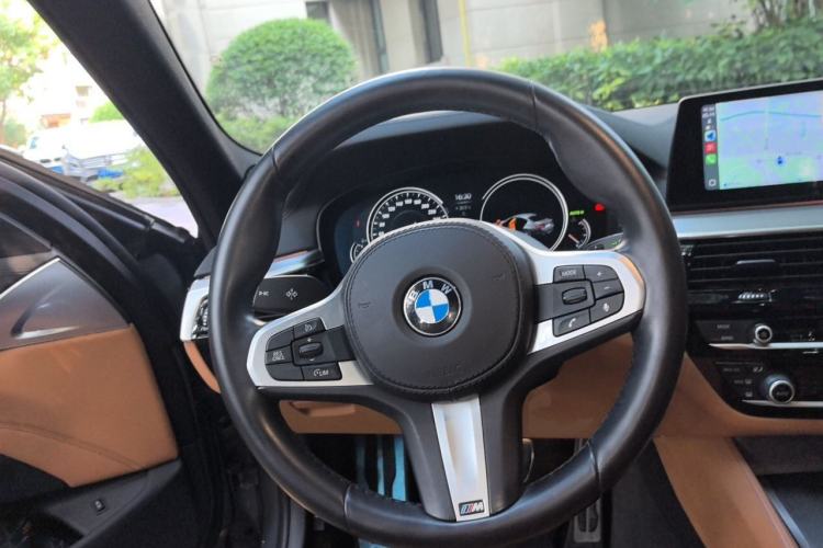 Used BMW 5 Series 2018 525i M Sport Package Steering Wheel