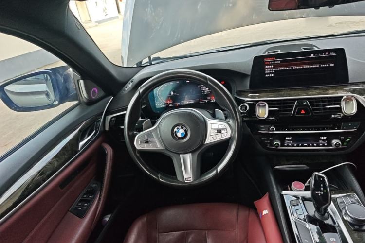 Used BMW 5 Series 2018 530Li xDrive M Sport Package Steering Wheel