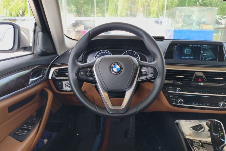 Used BMW 5 Series 2018 528Li Launch Special Edition Steering Wheel