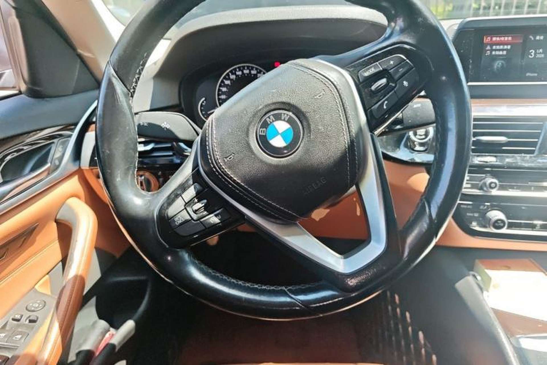 Used BMW 5 Series 2018 528Li Launch Special Edition Steering Wheel