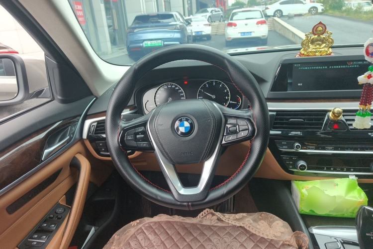 Used BMW 5 Series 2018 528Li Launch Special Edition Steering Wheel