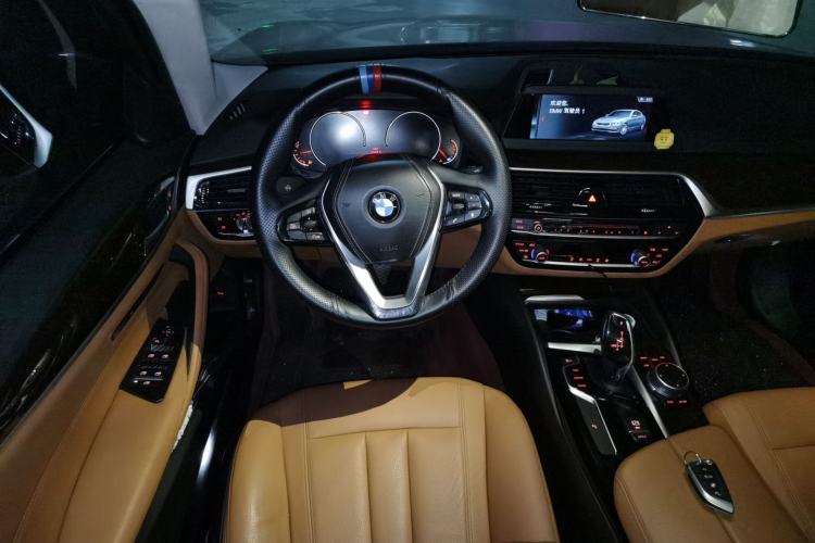 Used BMW 5 Series 2018 528Li Launch Special Edition Steering Wheel