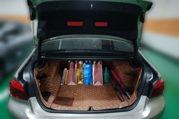 Used BMW 5 Series 2018 528Li Launch Special Edition Trunk