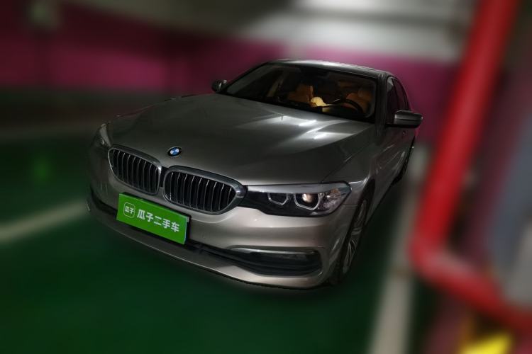 Used BMW 5 Series 2018 528Li Launch Special Edition Guazi used car, China used car export, Used car for sale, Used cars, Cheapest cars for sale