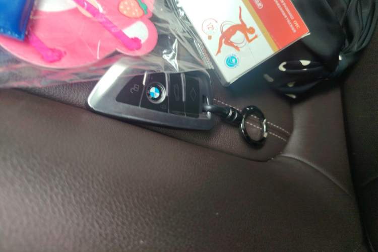 Used BMW 5 Series 2018 525Li M Sport Package Vehicle Key