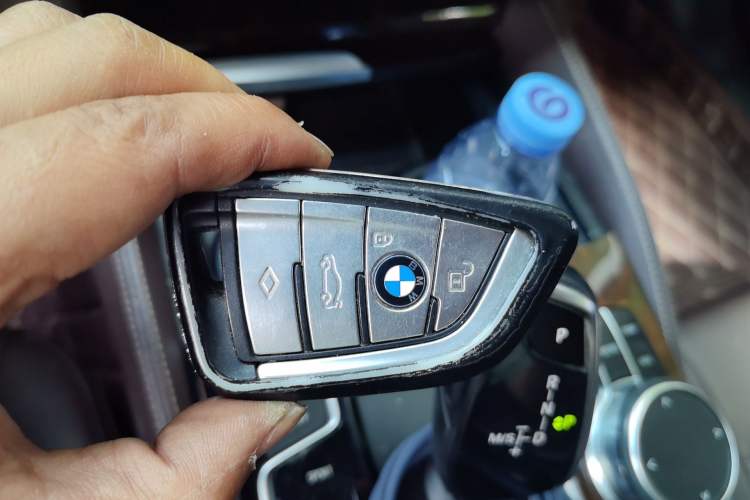 Used BMW 5 Series 2018 525Li Luxury Package Vehicle Key