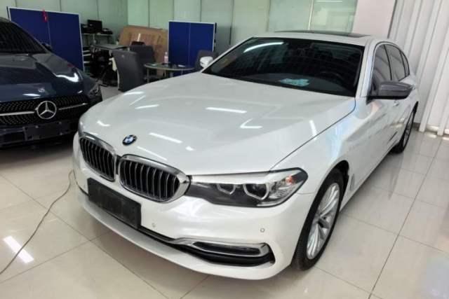 Used BMW 5 Series 2018 525Li Luxury Package