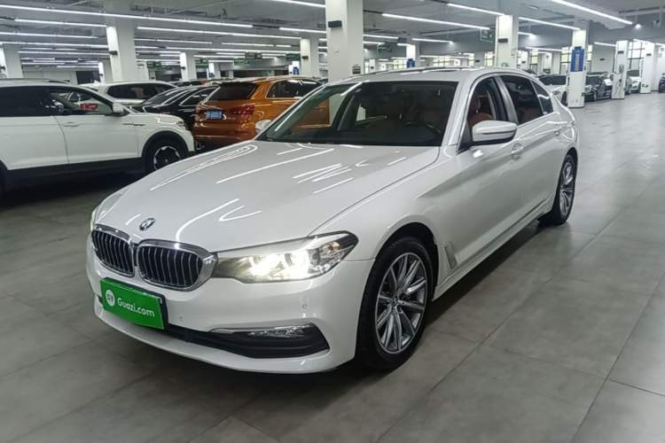 Używany BMW 5 Series 2018 528Li Launch Special Edition Guazi used car, China used car export, Used car for sale, Used cars, Cheapest cars for sale