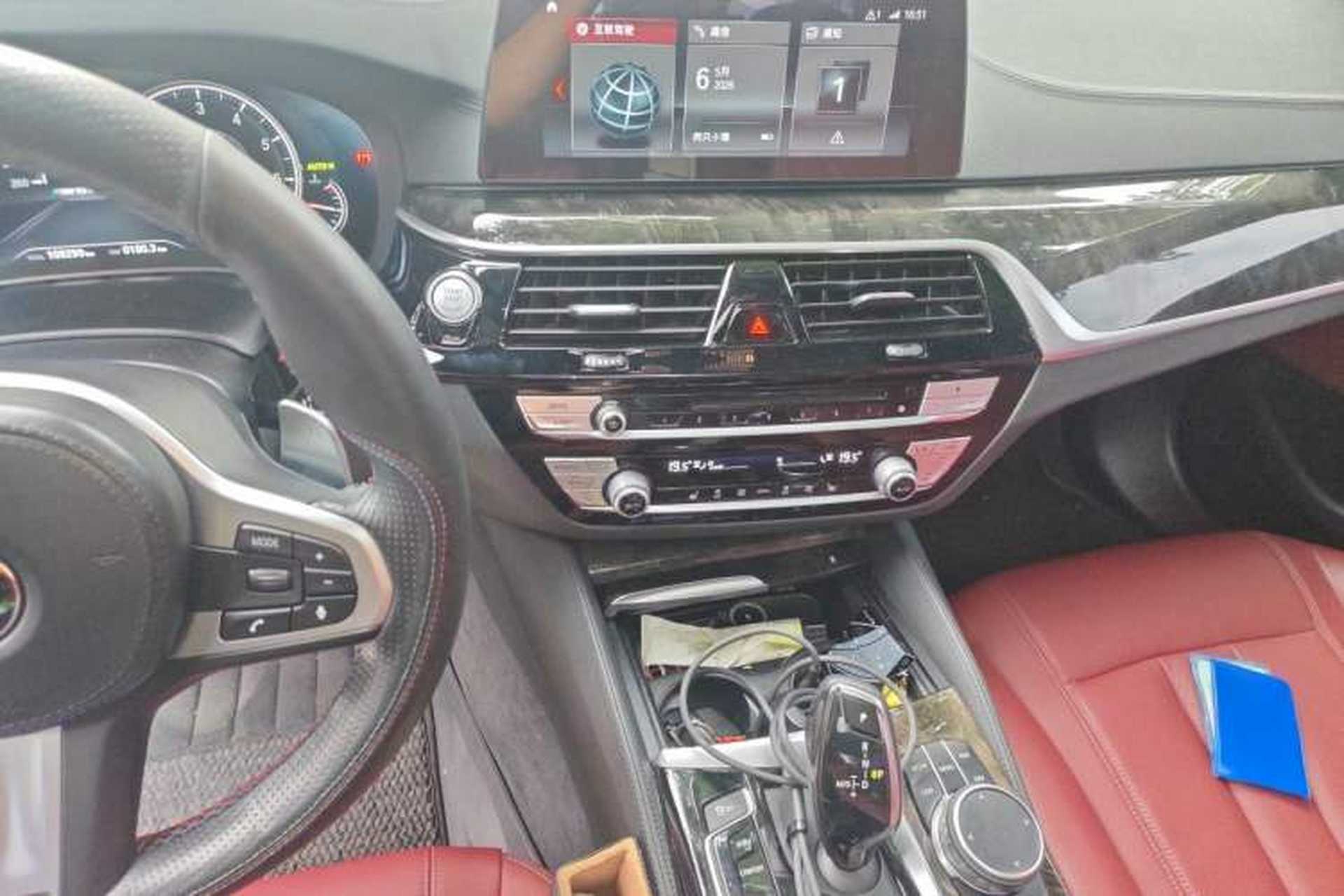 Used BMW 5 Series 2018 Facelifted 530Li xDrive M Sport Package Audio And AC Panel
