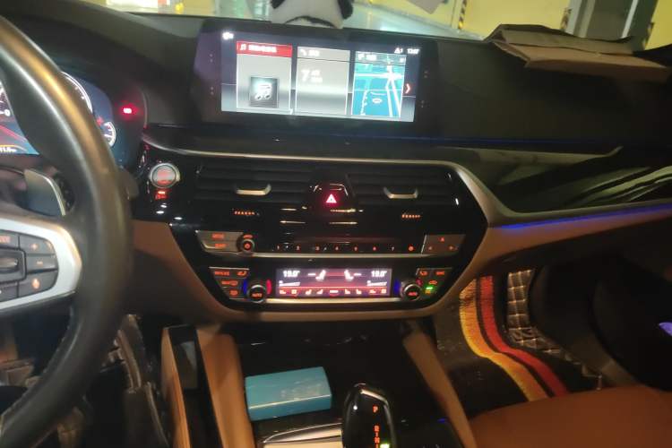 Used BMW 5 Series 2018 Restyled 530Li Luxury Edition M Sport Package