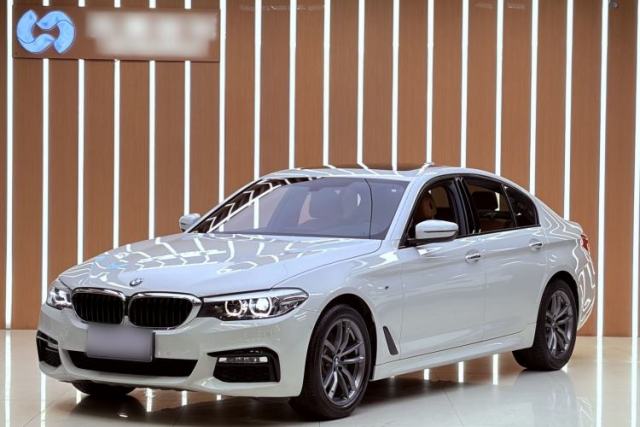 Używany BMW 5 Series 2018 525i M Sport Package
