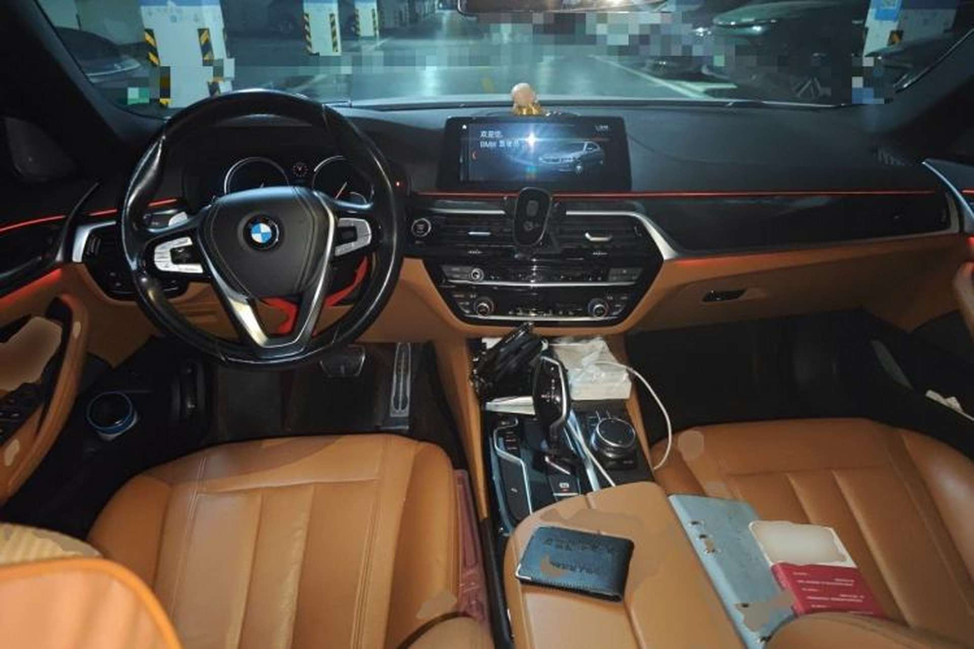 Used BMW 5 Series 2018 530Li Leading Model M Sport Package Center Console