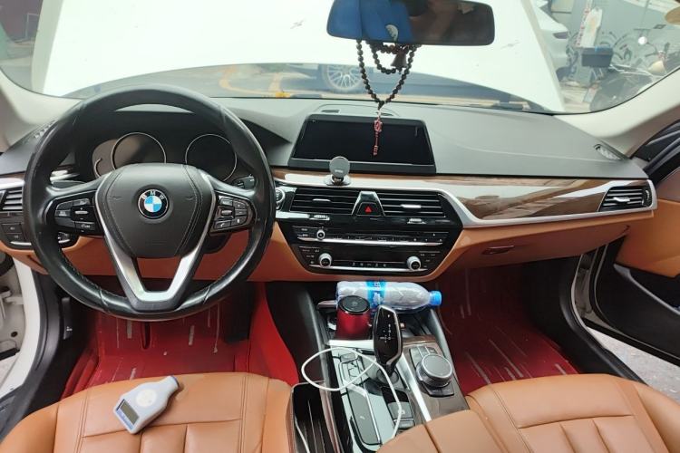 Used BMW 5 Series 2018 528Li Launch Special Edition Center Console