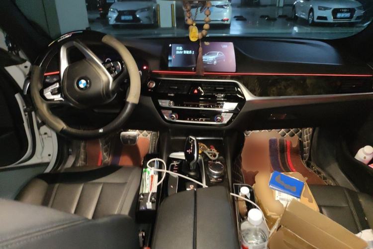 Used BMW 5 Series 2018 525Li M Sport Package Center Console