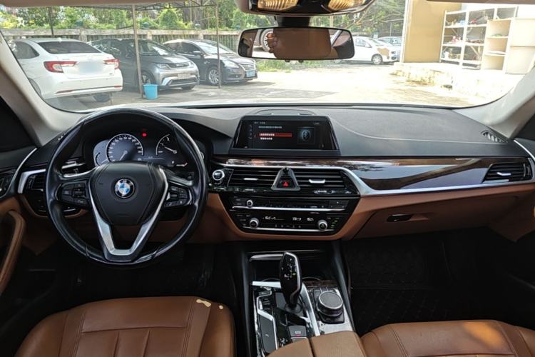 Used BMW 5 Series 2018 528Li Launch Special Edition Center Console