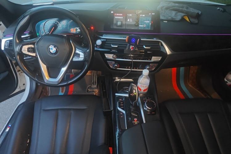 Used BMW 5 Series 2018 525Li M Sport Package Center Console