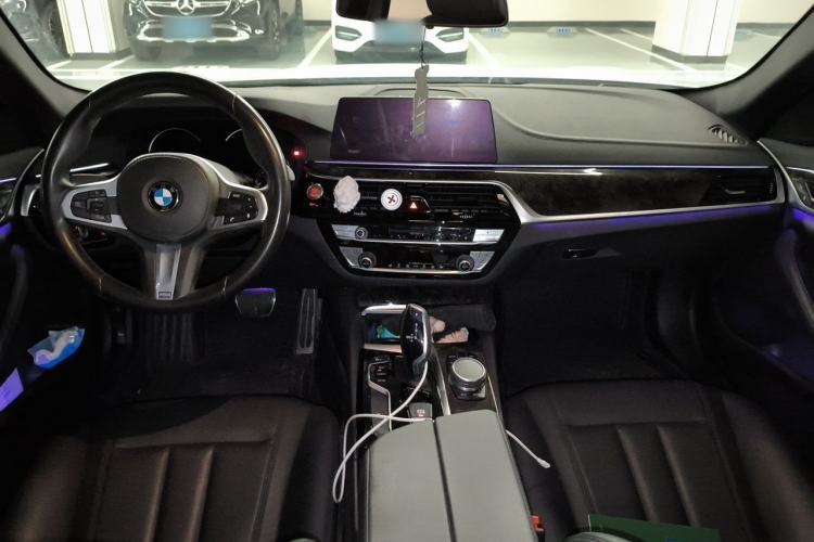 Used BMW 5 Series 2018 525Li M Sport Package Center Console