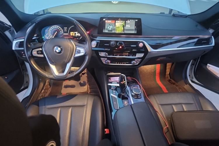 Used BMW 5 Series 2018 525Li M Sport Package Center Console