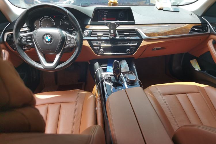 Used BMW 5 Series 2018 528Li Launch Special Edition Center Console