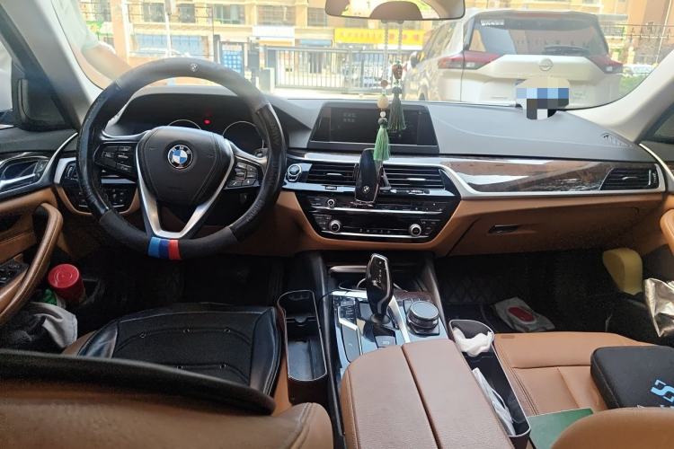 Used BMW 5 Series 2018 528Li Launch Special Edition Center Console