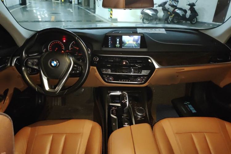 Used BMW 5 Series 2018 528Li Launch Special Edition Center Console