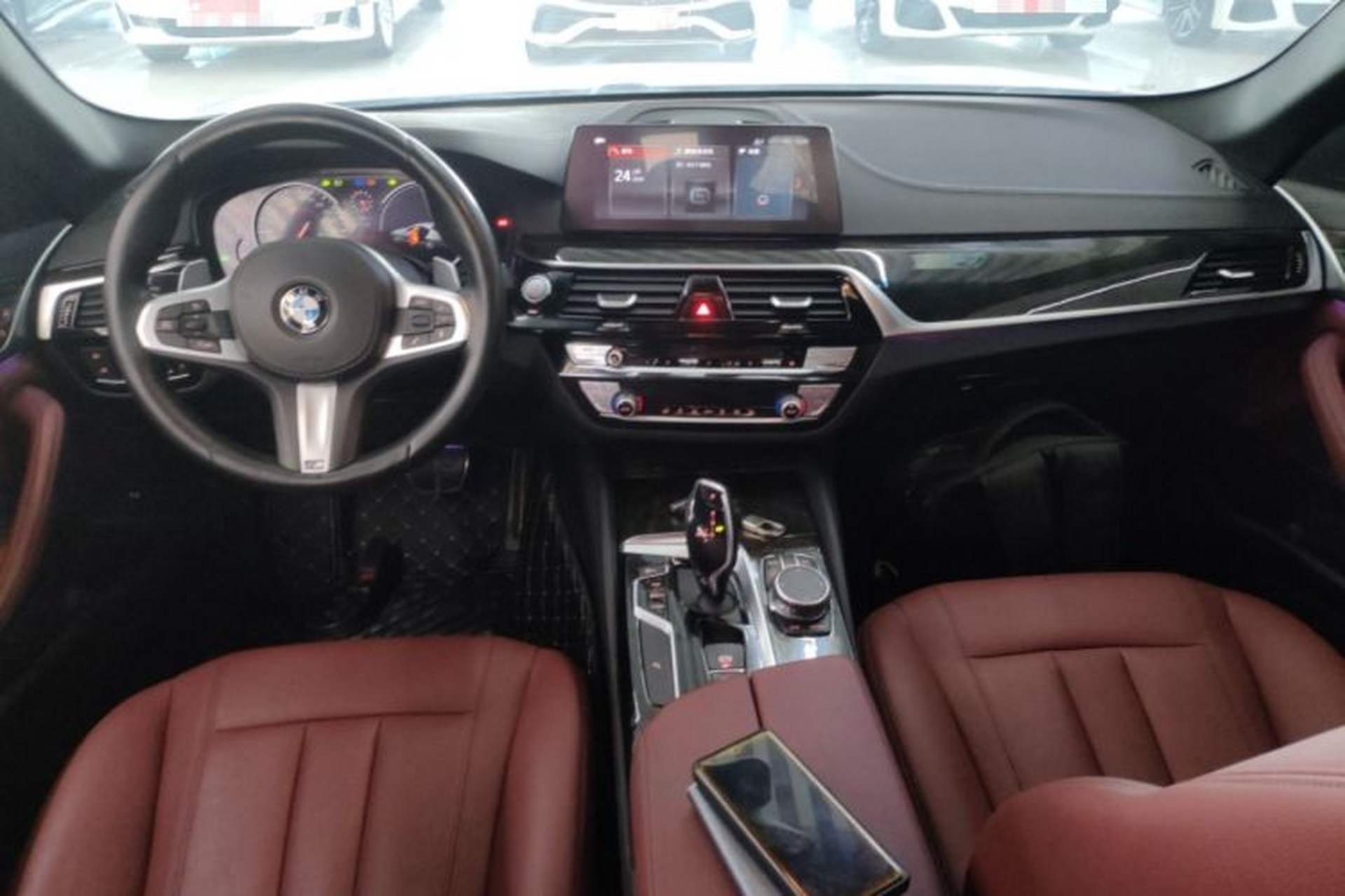 Used BMW 5 Series 2018 Restyled 530Li Leading Edition M Sport Package Center Console