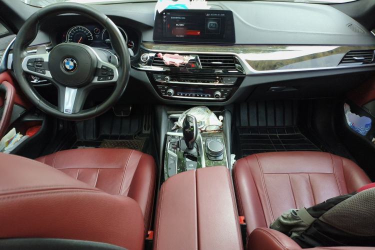 Used BMW 5 Series 2018 530Li Luxury Edition M Sport Package Center Console