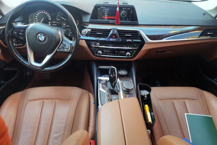 Used BMW 5 Series 2018 528Li Launch Special Edition Center Console