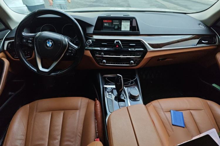 Used BMW 5 Series 2018 528Li Launch Special Edition Center Console