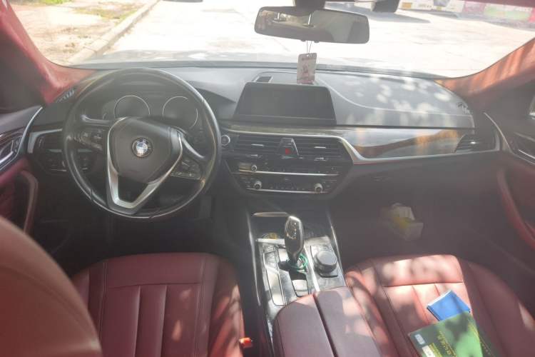 Used BMW 5 Series 2018 528Li Launch Special Edition Center Console