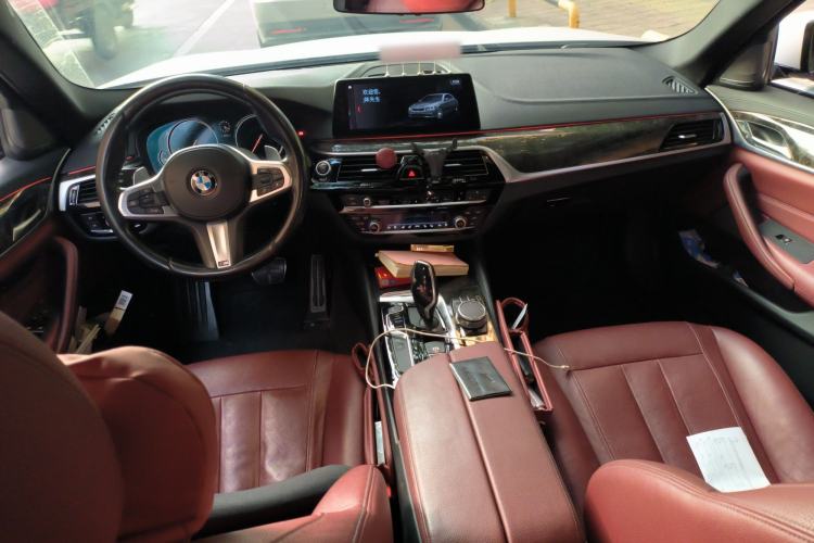 Used BMW 5 Series 2018 530Li Luxury Edition M Sport Package Center Console