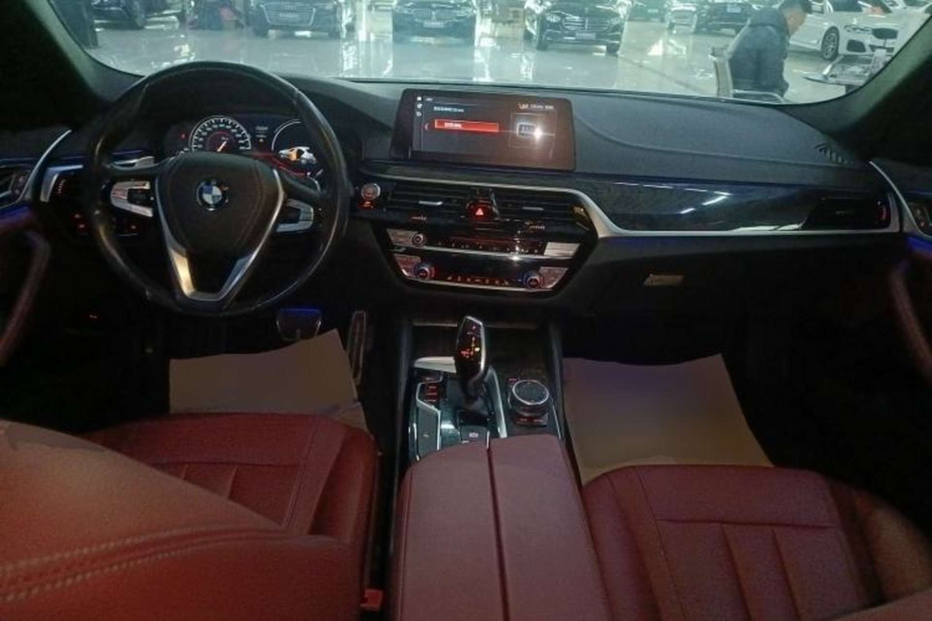 Used BMW 5 Series 2018 Restyled 530Li Leading Edition M Sport Package Center Console