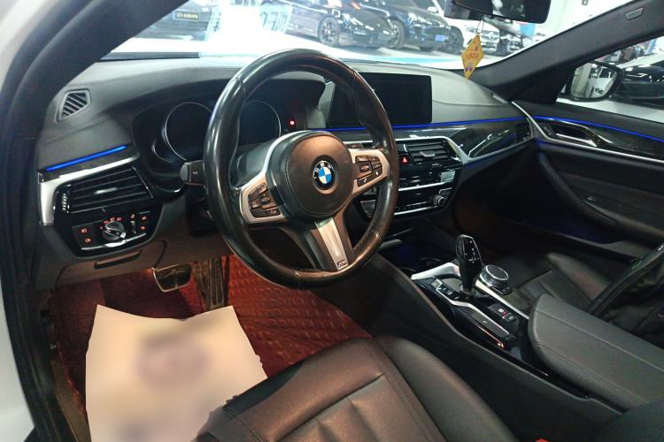 Used BMW 5 Series 2018 525Li M Sport Package Center Console