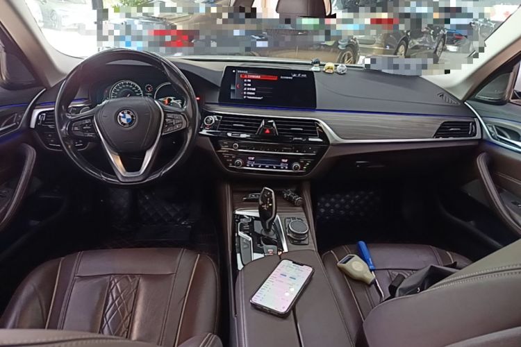 Used BMW 5 Series 2018 530Li Luxury Edition Premium Package Center Console