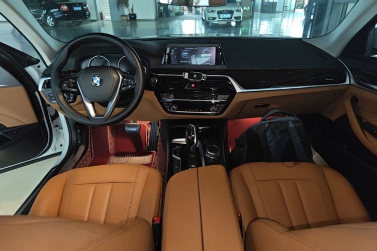 Used BMW 5 Series 2018 528Li Launch Special Edition Center Console