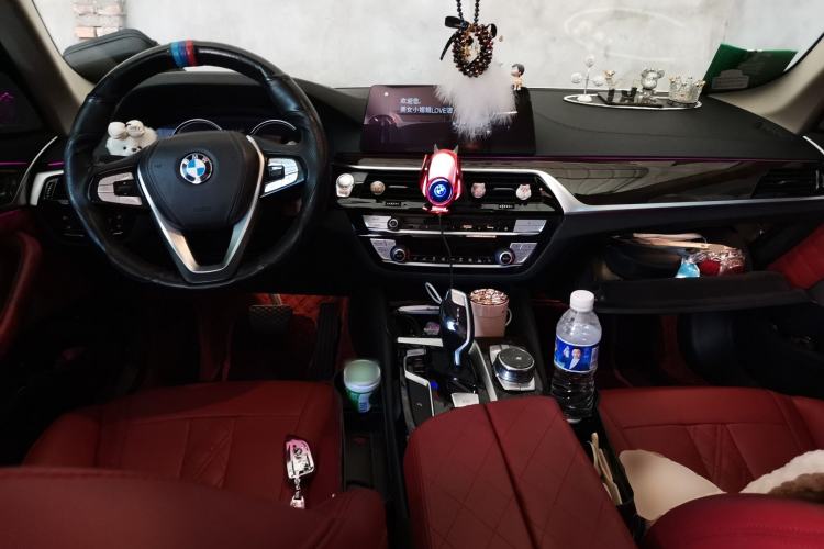 Used BMW 5 Series 2018 525Li Luxury Package Center Console