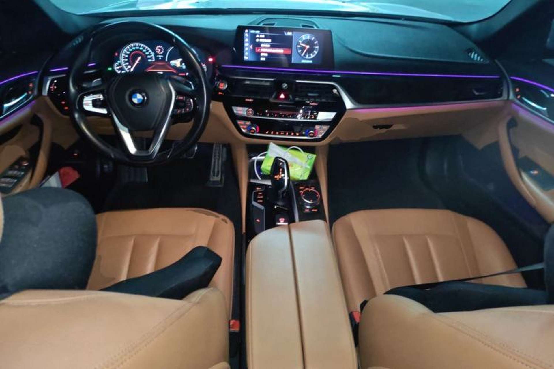 Used BMW 5 Series 2018 Restyled 530Li Leading Edition M Sport Package Center Console