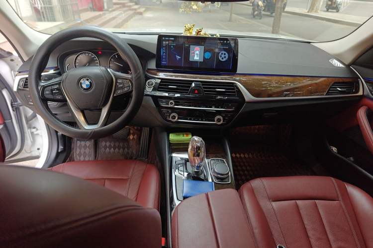 Used BMW 5 Series 2018 528Li Launch Special Edition Center Console