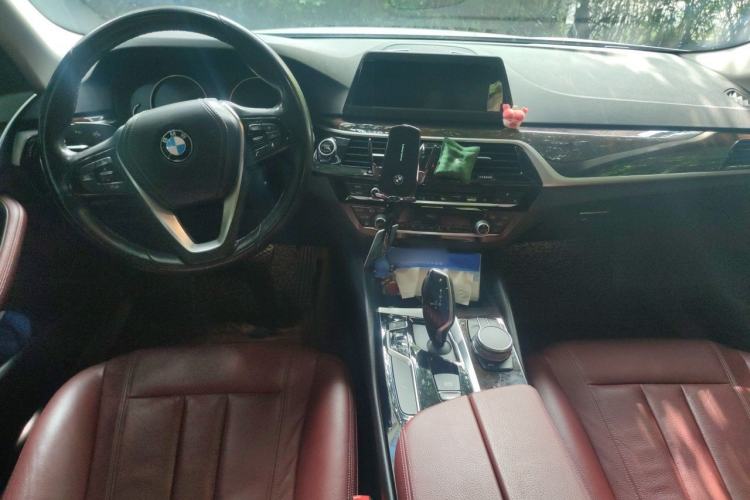 Used BMW 5 Series 2018 528Li Launch Special Edition Center Console
