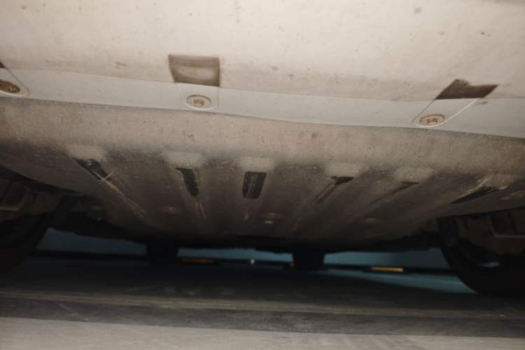 Used BMW 5 Series 2018 530Li Leading Model M Sport Package Chassis Front