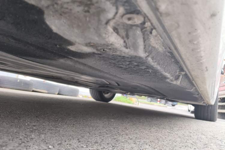 Used BMW 5 Series 2018 528Li Launch Special Edition Chassis Front Left