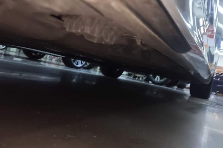 Used BMW 5 Series 2018 Restyled 530Li Leading Edition M Sport Package Chassis Front Left