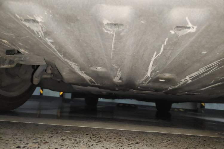 Used BMW 5 Series 2018 528Li Launch Special Edition Chassis Front