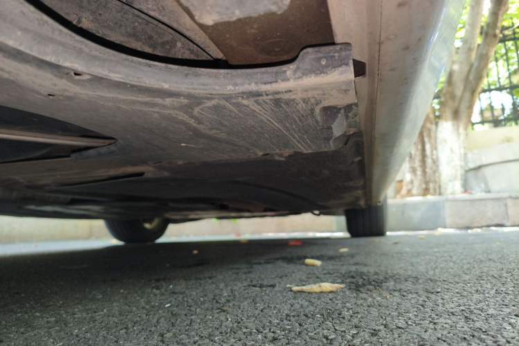 Used BMW 5 Series 2018 525Li M Sport Package Chassis Front Right