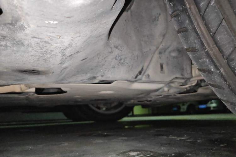 Used BMW 5 Series 2018 525Li M Sport Package Chassis Front Right