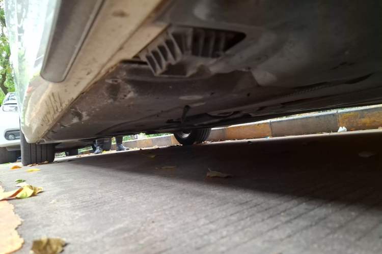 Used BMW 5 Series 2018 525Li M Sport Package Chassis Front Right