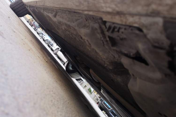 Used BMW 5 Series 2018 528Li Launch Special Edition Chassis Front Right