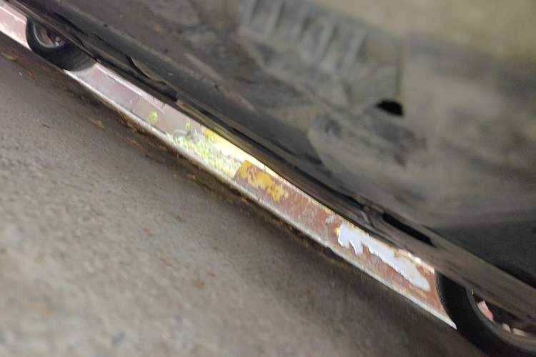 Used BMW 5 Series 2018 528Li Launch Special Edition Chassis Front Right