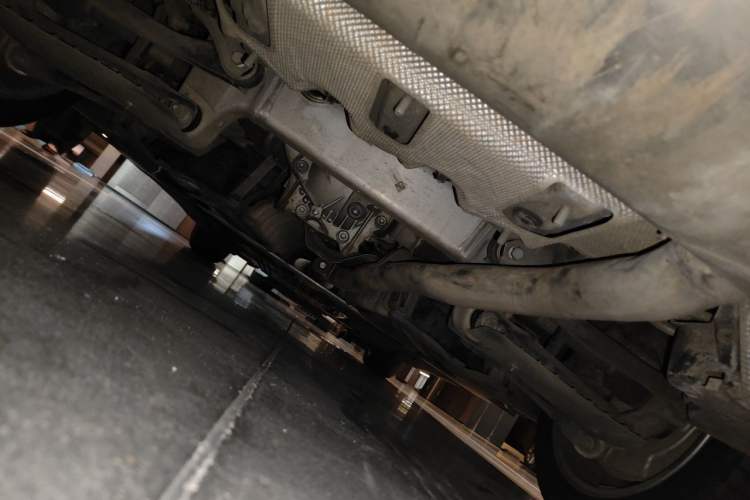 Used BMW 5 Series 2018 525Li Luxury Package Chassis Rear