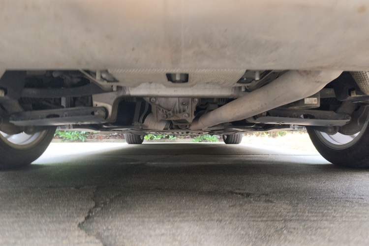Used BMW 5 Series 2018 528Li Launch Special Edition Chassis Rear